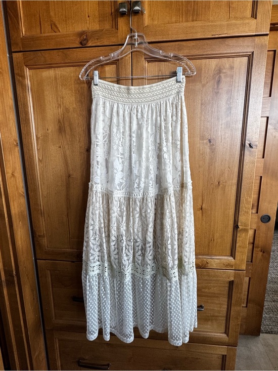 Dresses & Skirts - Boho Lace Tiered Maxi Skirt - Cream